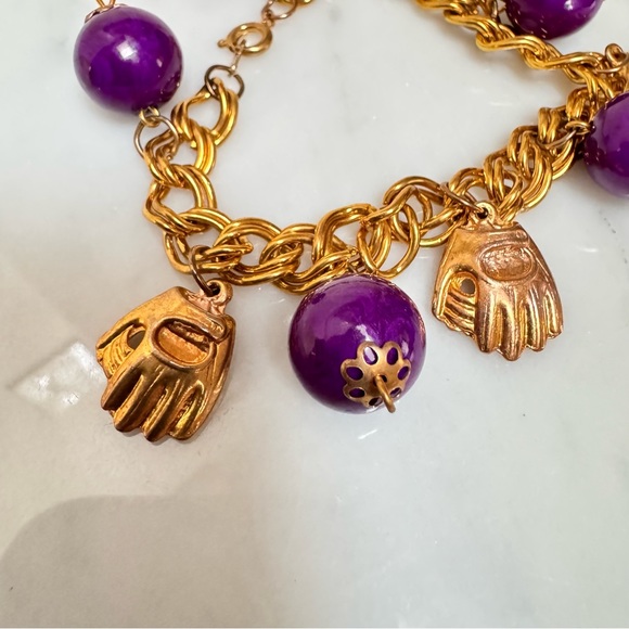 💰SOLD💰 Vintage Gold Chain Charm Bracelet Purple Bead Baseball Gloves Bell 7.5"L - Picture 5 of 9